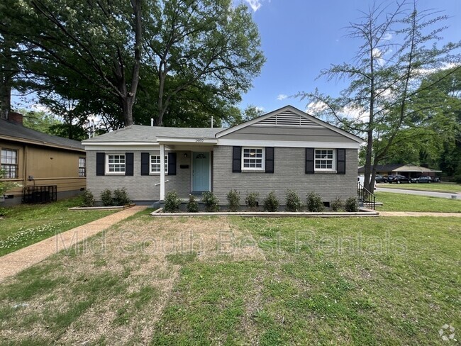 Building Photo - 1460 Robin Hood Ln Rental