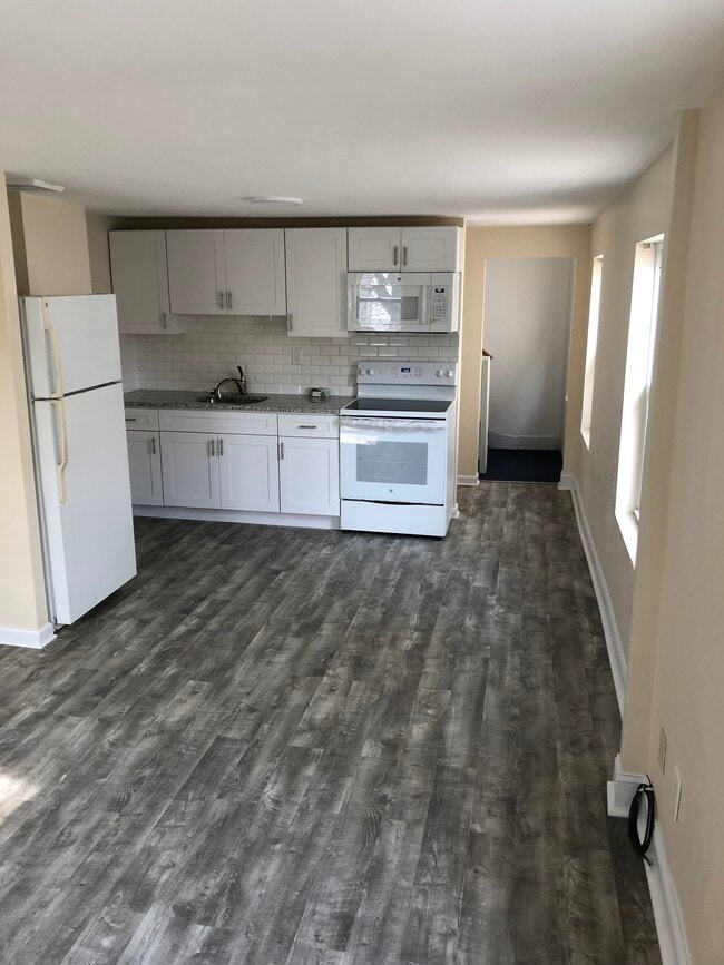Photo - 639 N 12th St Unidad 2