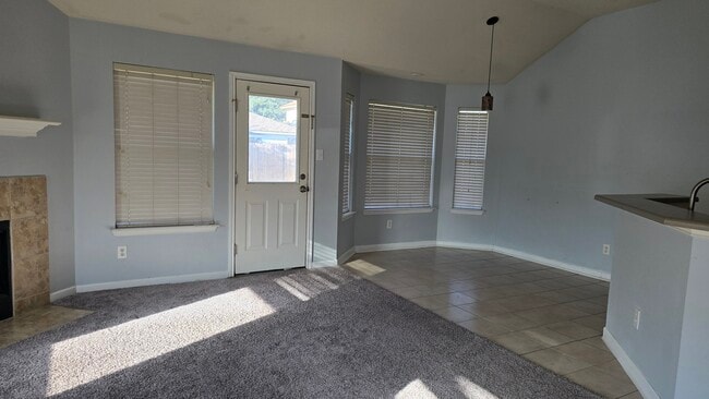 Photo - 8542 Snakeweed Dr