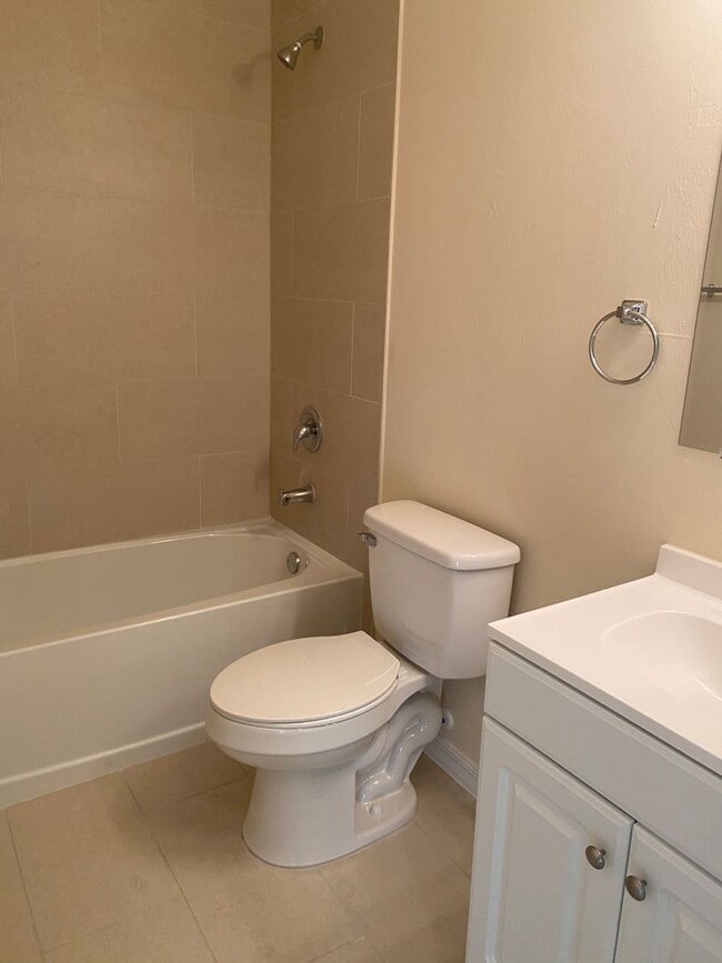 Photo - Like New Duplex with 3 Bedroom, 2 Bath and Garage