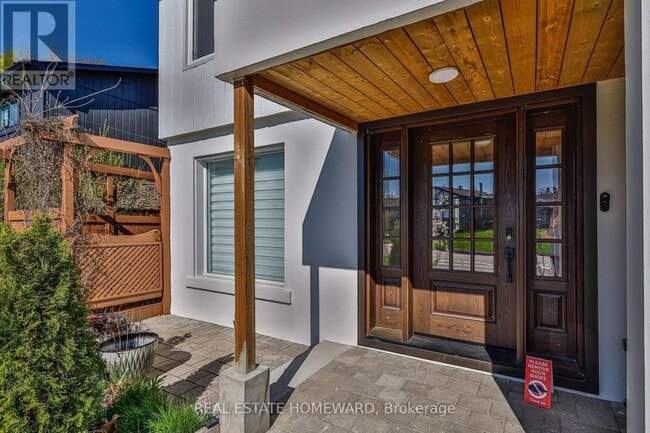 Photo - 134 Ridgebank Ct