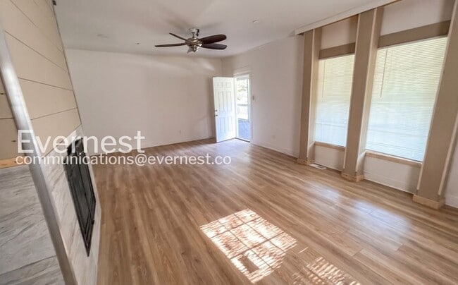 208 Red Lane Rd