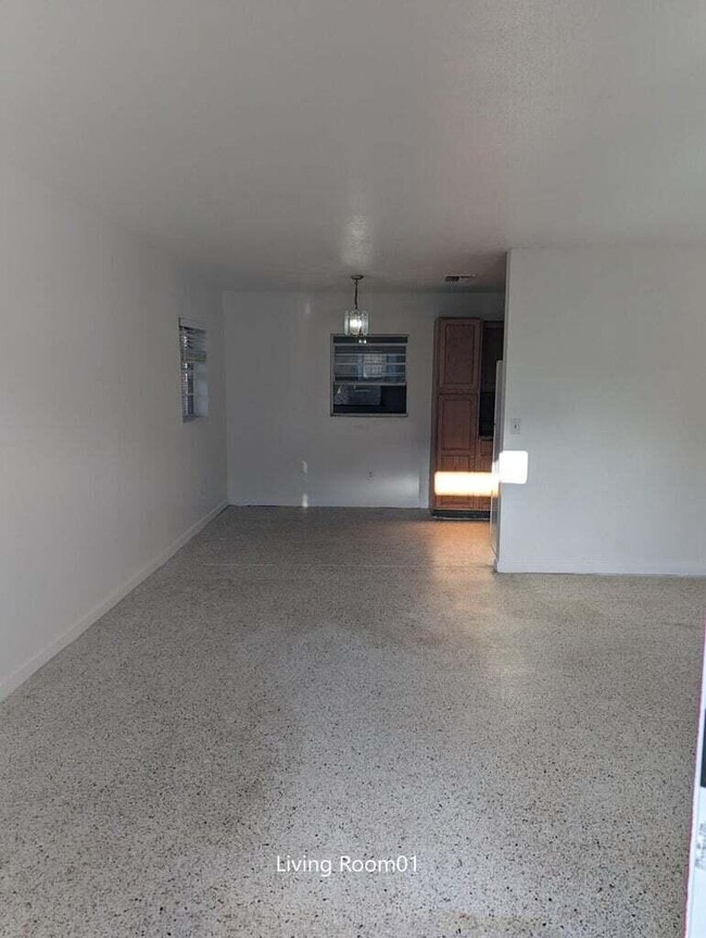 Photo - 1156 W 26th St