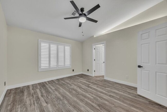 Photo - 3283 E Bonanza Rd