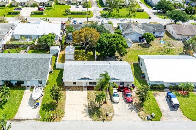 Photo - 8997 SE Sandy Ln