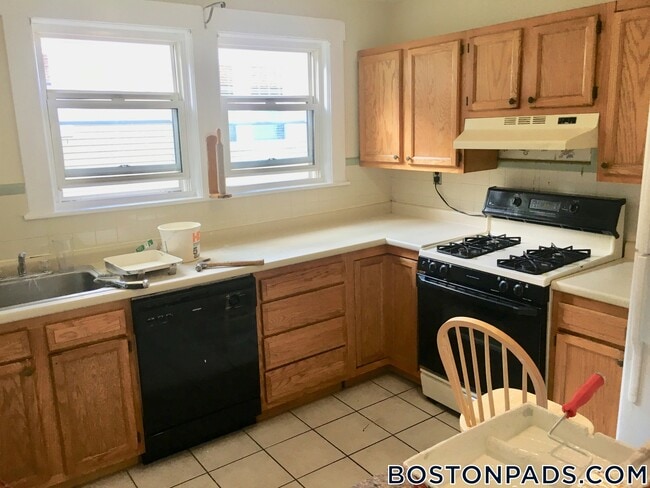 Photo - 102 Nonantum St