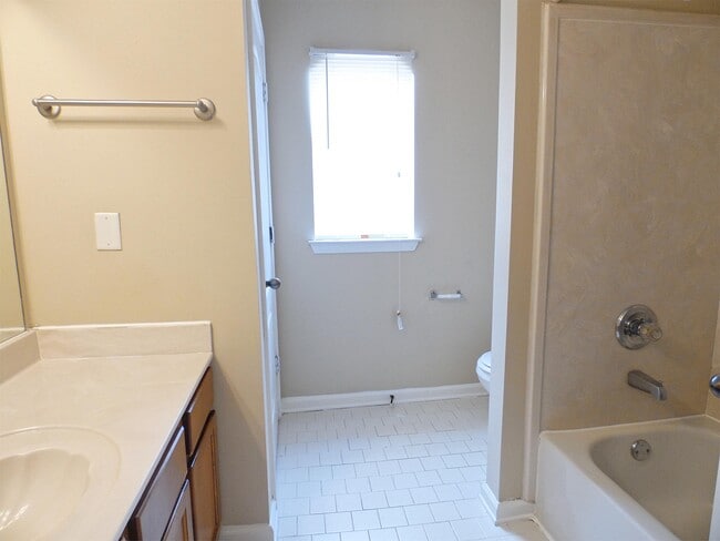Photo - 9100 Cinderhill Cove W