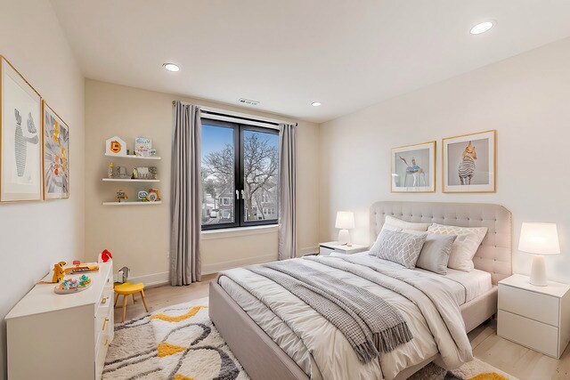 5023 N Lincoln Ave Unit 1S