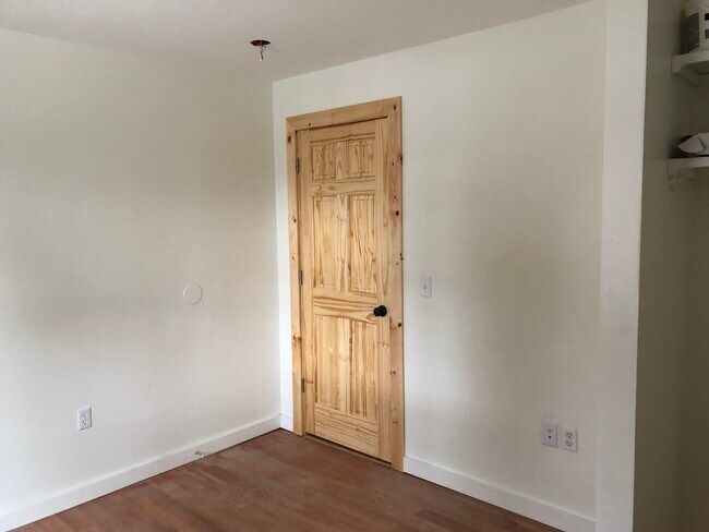 Photo - Zenith Apartments, LLC Unit 42