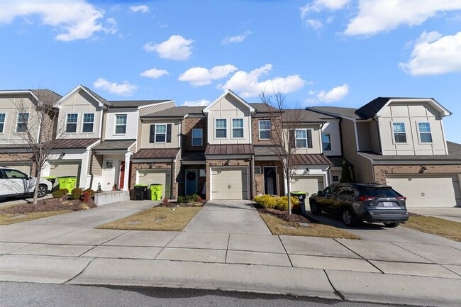 Photo - 1017 Fitchie Pl