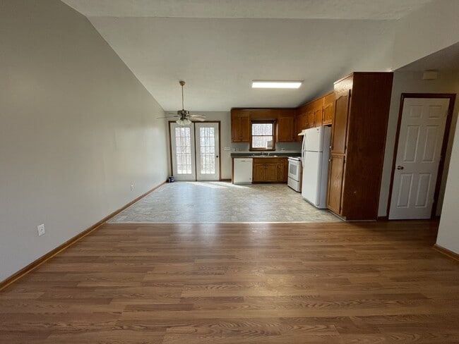 Photo - 131 Bellmont Dr Unit 1