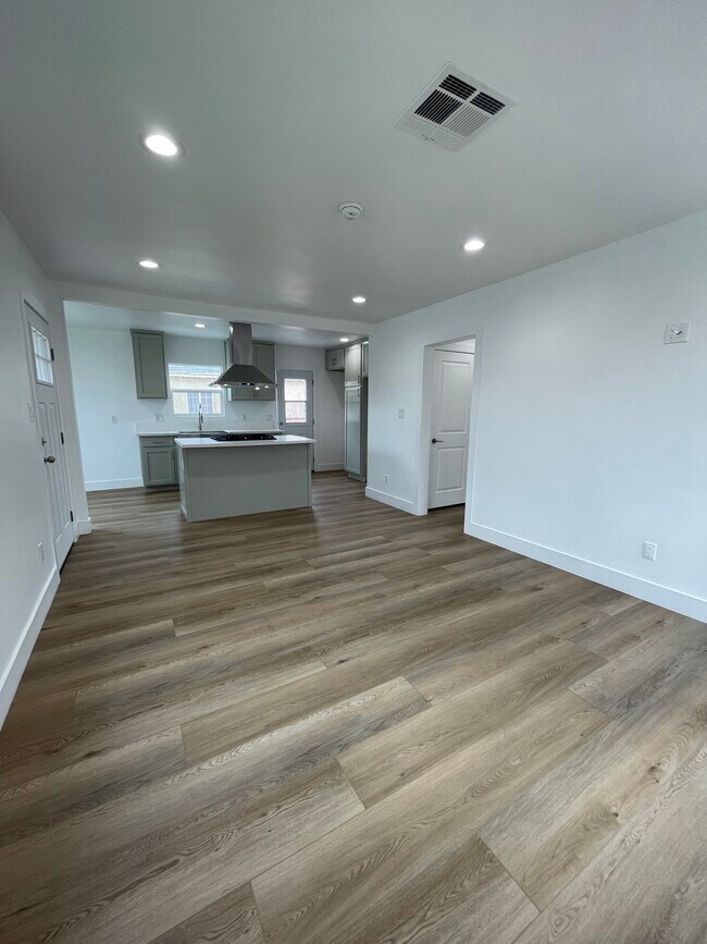 Photo - 14402 S Cookacre St