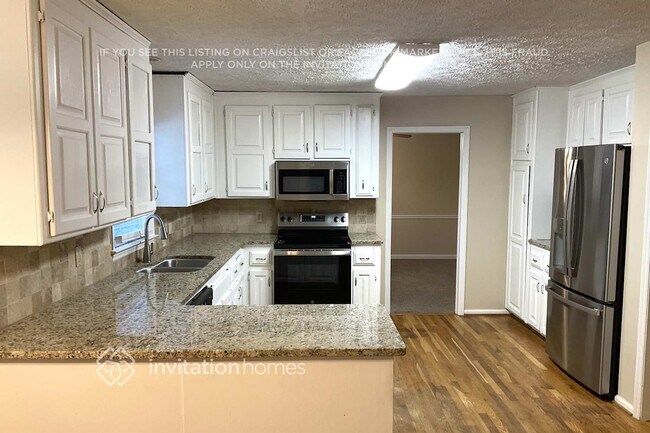 Photo - 4333 Alison Jane Dr NE