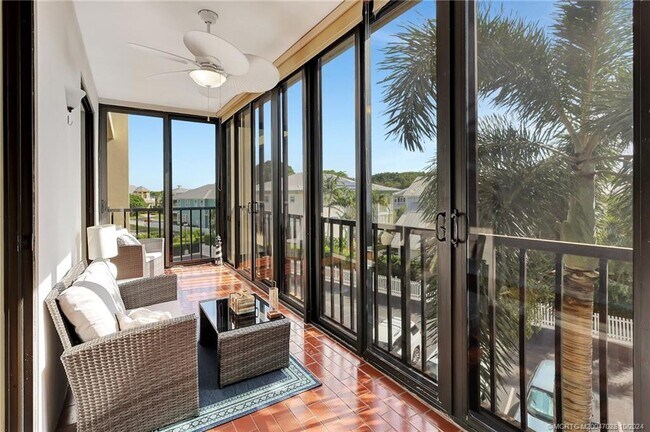 Photo - 150 SE Four Winds Dr Unit B303