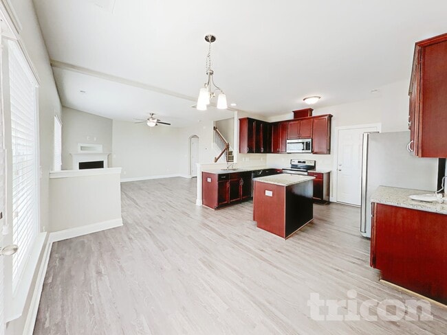 84 Gemith Ct
