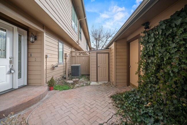 Photo - Mid-Century Modern home with stunning views _ Pets Welcome!
