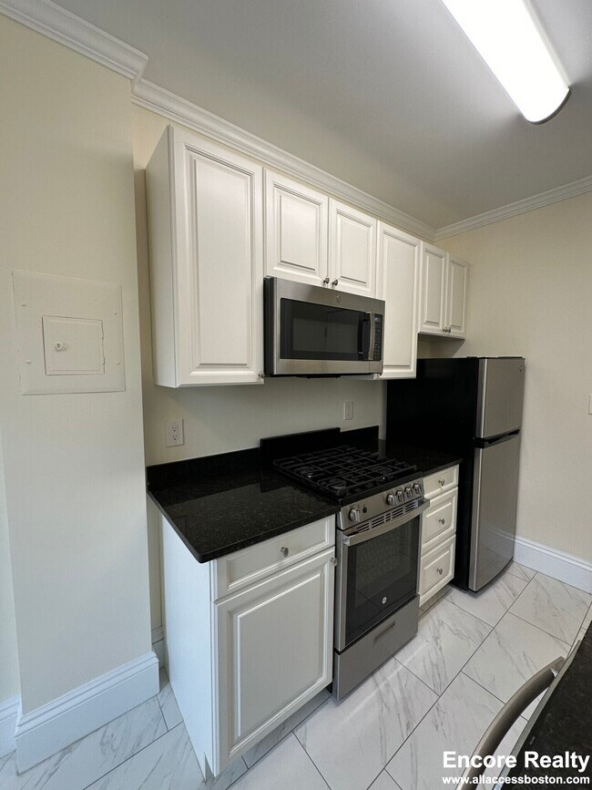 Photo - 22 Chauncy St Unit 20