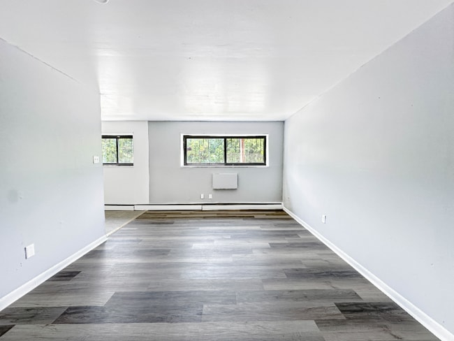 Photo - 7002 N Broad St Unidad D432