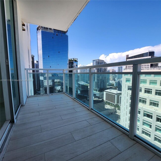 Photo - 950 Brickell Bay Dr Unit 3702