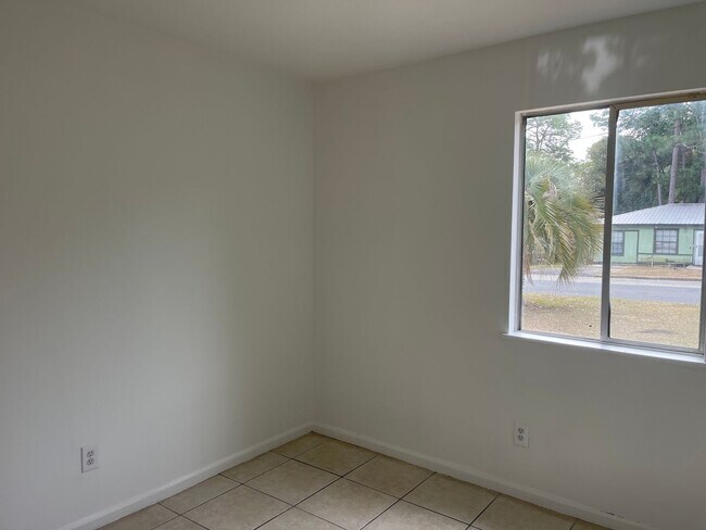 Photo - 4 bed 2 bath Lease Option
