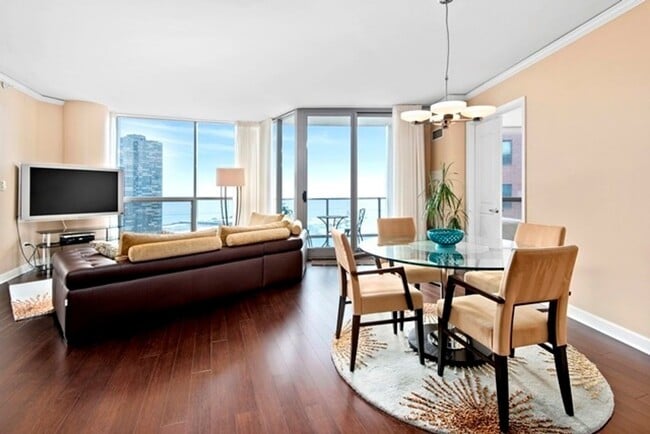 Photo - Stunning 3b3b Condo Unit in Highly Desired Lake Shore East