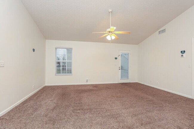 Photo - 3128 Sherborne Ct