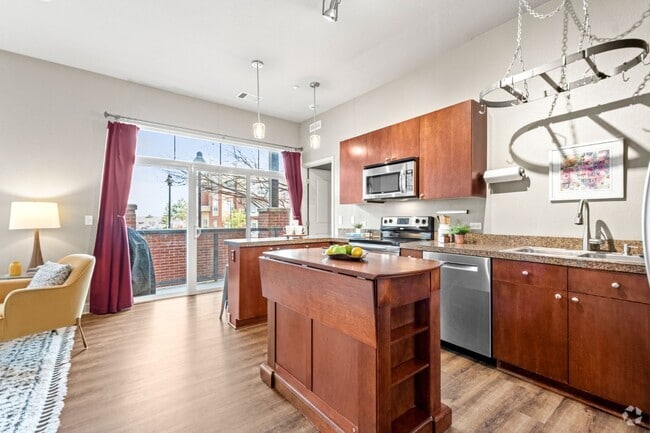 Building Photo - 5401 S Park Terrace Ave Unit 105A Rental