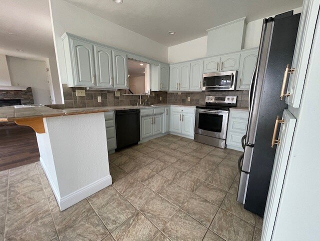 Photo - 1813 SW Pine Ave