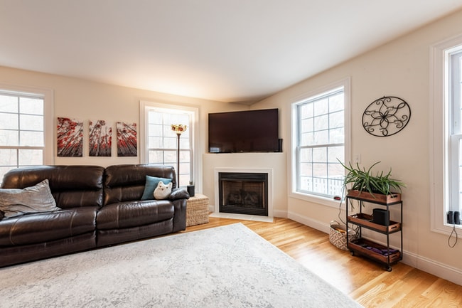 Photo - 28 Armstrong Rd