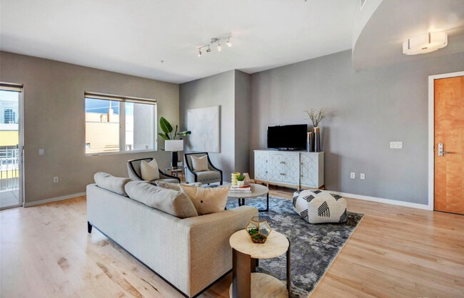 Photo - 1438 Little Raven St Unit 401