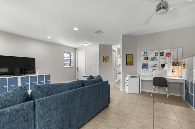 Photo - 16169 Poppy Seed Cir