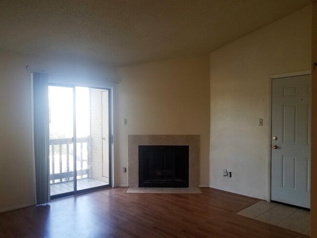 Photo - GREAT LOCATION - 1 BEDROOM 1 BATH AT CABANA KEY CONDOMINIUMS - AMAZING AREA, GATED COMMUNITY WITH...