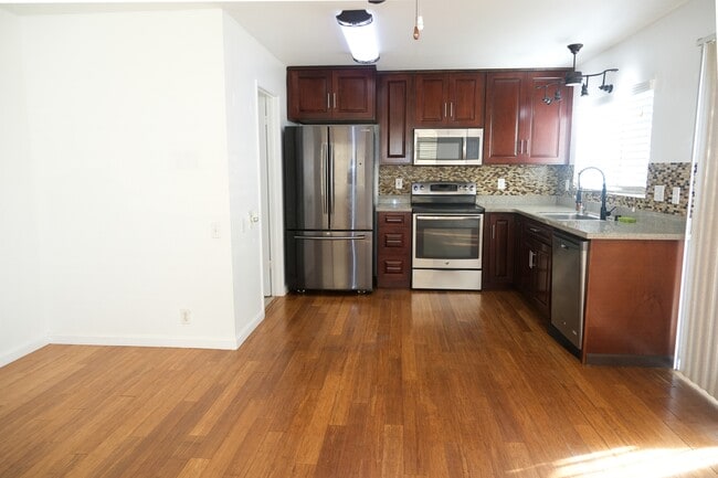 Photo - 91-1020C Hoomaka St