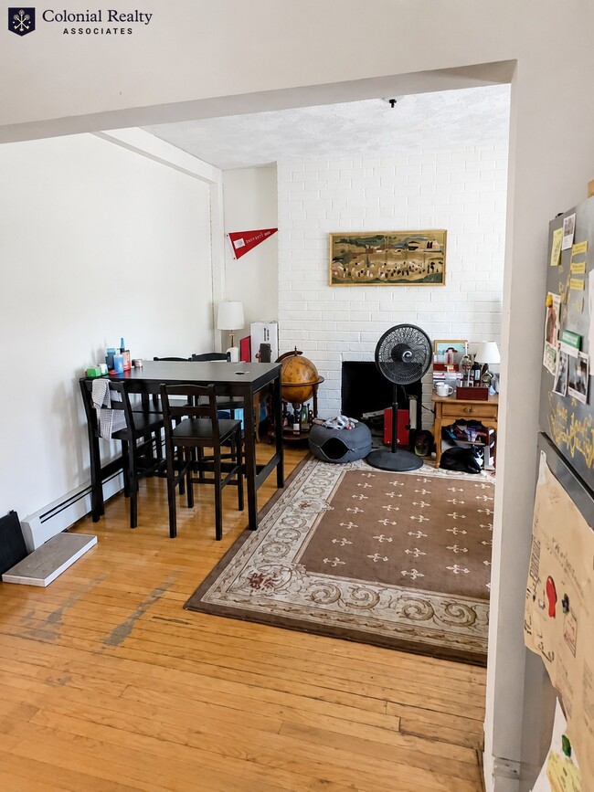 Photo - 1322 Commonwealth Ave Unidad 5