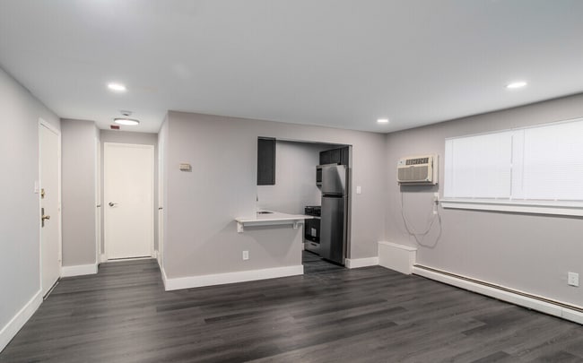 Photo - Oakland Terrace Apartments