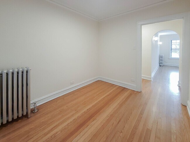 Photo - 1605 W Sunnyside Ave Unit 1W