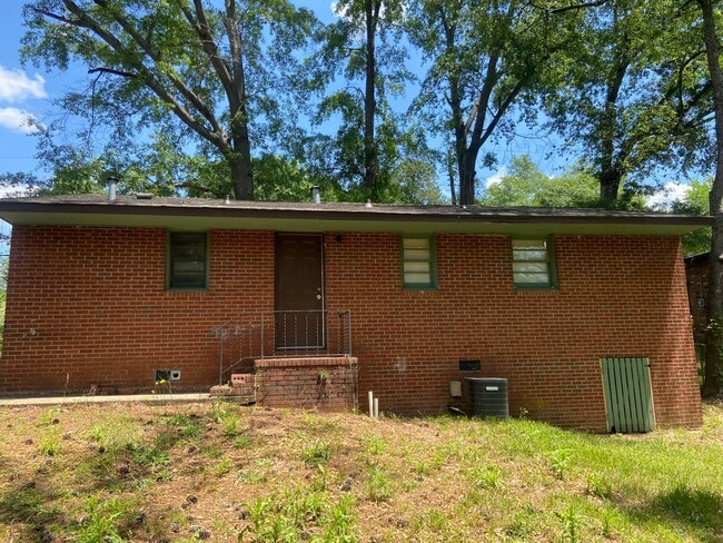Photo - **AVAILABLE NOW**3 bedroom / 1 bathroom Home for Rent in Columbus, GA***