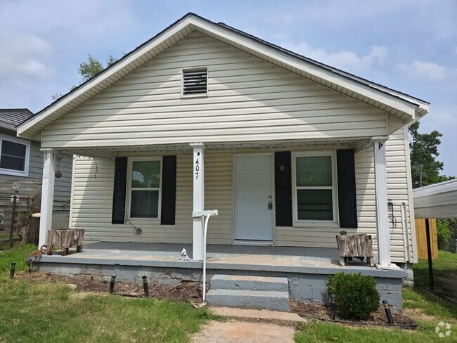 Building Photo - Be the first to lease this Bungalow Beauty! Rental