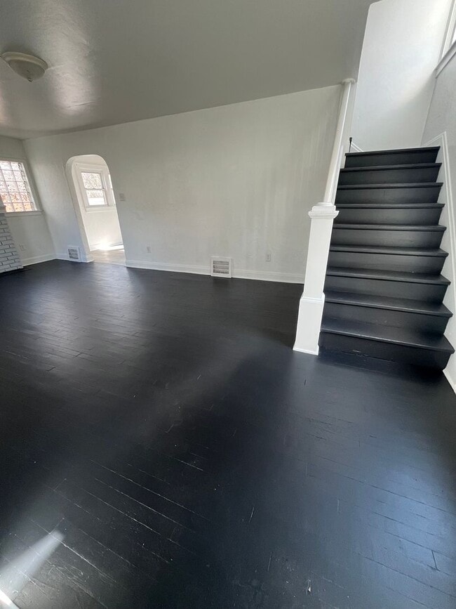 Photo - Three Bedroom Single Family House