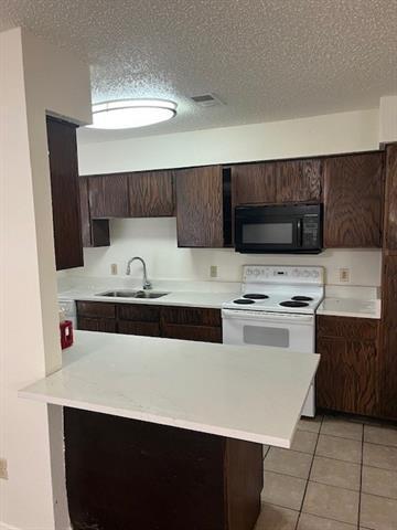 Photo - 902 N Nursery Rd