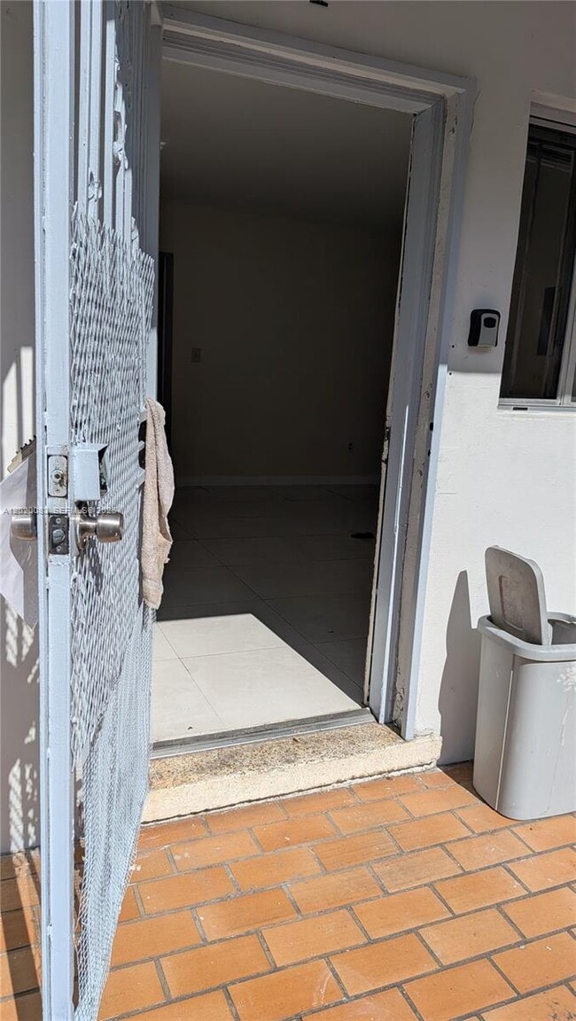 Photo - 1194 NW 19th Ave Unit 1