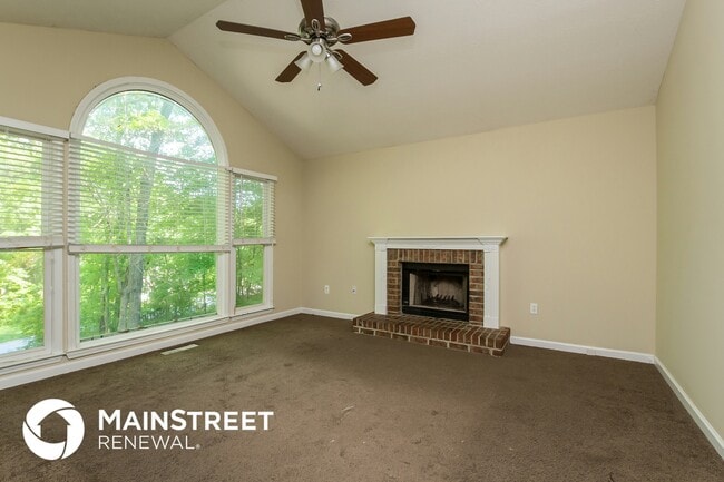 Photo - 294 Oak Landing Cir