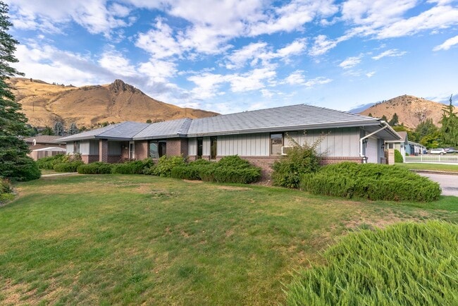 Single Floor Home! 3 bedroom, 3 bathrooms ... - Single Floor Home! 3 bedroom, 3 bathrooms ...