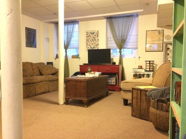 1622 Massachusetts Ave Unit B3