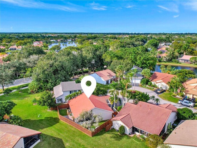 Photo - 2083 Augusta