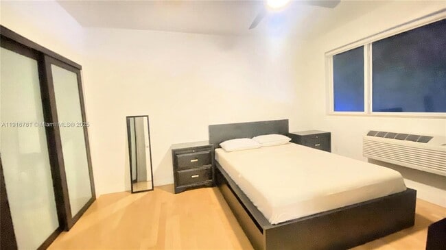 Photo - 7171 Bay Dr Unit 7