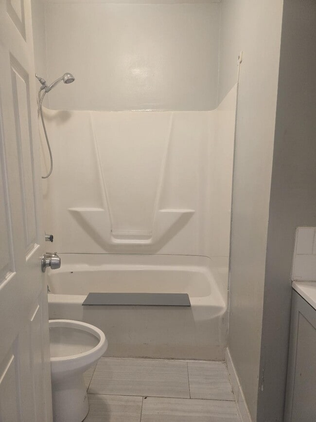 Photo - 14 Wood St Unit 1