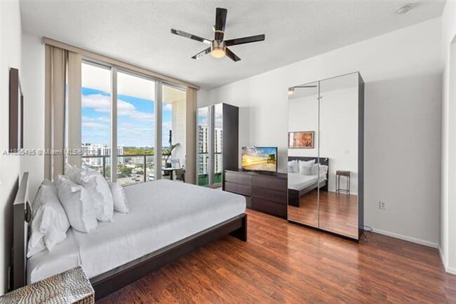 Photo - 3470 E Coast Ave Unit 3470 E Coast Ave  H1203
