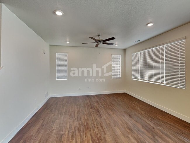 Photo - 818 S Oak St