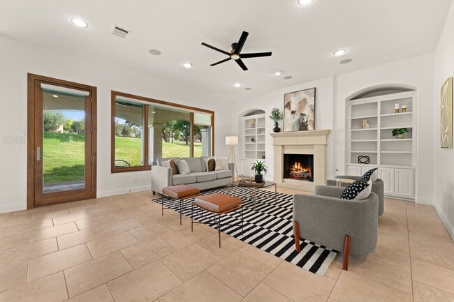 Photo - 15 Borello Dr